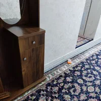 جاکفشی چوبی بسیار تمیز|جاکفشی، کمد، دراور|سیرجان, |دیوار