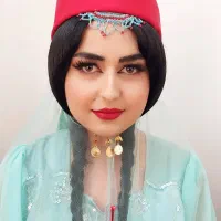 آموزش و خدمات تخصصی میکاپ،شنیون،رنگ و کراتین|خدمات آرایشگری و زیبایی|زرقان, |دیوار