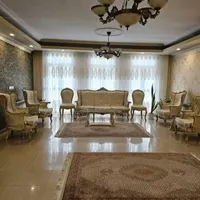 ۹۰ متر_ غربیها_ تک واحدی_ سالن پرده خور