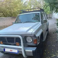 نیسان پاترول 4 در 6 سیلندر، مدل ۱۳۷۱