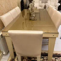 مبل و میز ناهارخوری