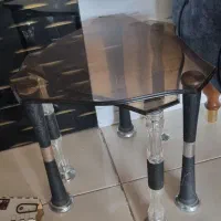 عسلی شیشه ای