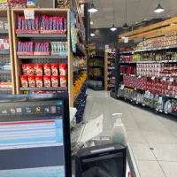 نیازمند نیروی صندوقدارو چیدمان
