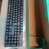 فروش لوازم جانبی کامپیوتر وگوشی با قیمتی استثنایی|قطعات و لوازم جانبی رایانه|قوچان, |دیوار