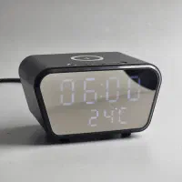 فروش شارژر وایرلس وساعت رومیزی نو
