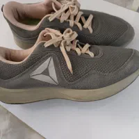 کفش ورزشی زنانه