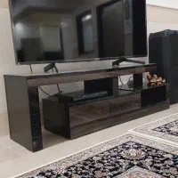 میز تلویزیون شیک تا ۶۰ اینچ