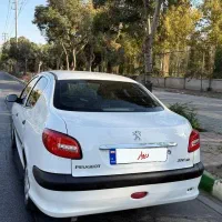 206 sd مدل ۹۴ v8