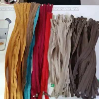 مقداری وسایل خیاطی