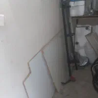 آهن زیر تخت|عمده‌فروشی|رشت, دروازه لاکان|دیوار