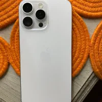 ایفن ۱۶ پرومکس در حد نو