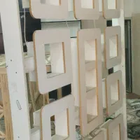 ویترین دکور پشت شیشه شیک سی ان سی