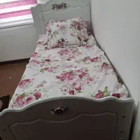 تخت و کمد ومیز آرایش نوجوان