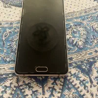 یک عدد گوشی سامسونگ A7