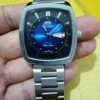 ساعت اورینت