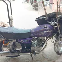 هندا ۱۲۵ هیلتون