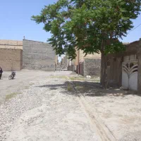 زمین-سیس-اباد