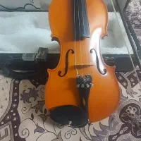 ویلون چهار چهارم|ویولن|اسفراین, |دیوار