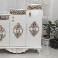 جا کفشی سه دره ، پله ای چوبی کلاسیک ، شیک و سالم