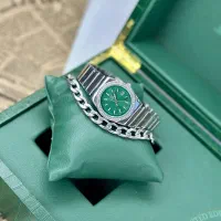 ساعت زنانه امگا صفحه سبز با گارانتی/هدیه روز زن