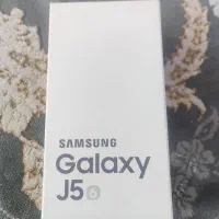 گوشی J5 سالم در حد
