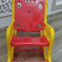 صندلی پلاستیکی