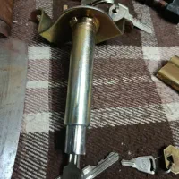 قفل کتابی و آویز ...|کلکسیون اشیاء عتیقه|اصفهان, آفاران|دیوار