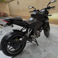 Ns 200 مدل 93|موتورسیکلت|تهران, صادقیه|دیوار