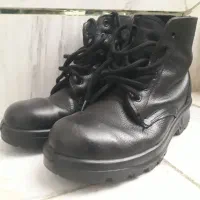 نیم بوت سایز ۴۰