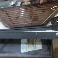 سنتور کاکرده همراه کیف استفاده نشده عروسک|سازهای سنتی|اسلام‌شهر, شهرک مهدیه|دیوار