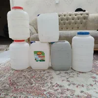 6 عدد دبه پلاستیکی 200 تومان