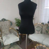 مانکن بالاتنه سوزن خور ترک در حد نو  خودم آوردم
