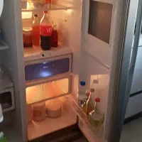 ساید سامسونگ با آب سردکن و یخ ساز سالم در حال کار|یخچال و فریزر|تهران, شاهین|دیوار