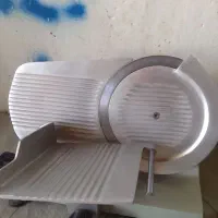 کالباس بر در حدنو.ویک عدد موتور برق صفر.فلارد