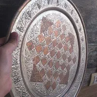 انواع دیوارکوب و لیوان برنجی همگی قدیمی و نقشدار|کلکسیون اشیاء عتیقه|بیرجند, |دیوار