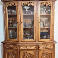 بوفه چوبی زیبا و محکم