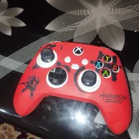 ایکس باکس سری اس|کنسول، بازی ویدئویی و آنلاین|صحنه, |دیوار