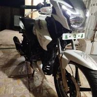 آپاچی 180