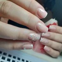 خدمات کاشت ناخن آفر ویژه کاشت اولیه 350|خدمات آرایشگری و زیبایی|رشت, نامجو|دیوار