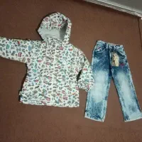 تعدادی لباس کفش پسرانه