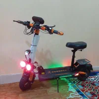 اسکوتر برقی دی مکس در حد نو با قیمت مناسب|دوچرخه، اسکیت، اسکوتر|دوگنبدان, |دیوار