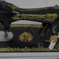 چرخ خیاطی جعبه سفید قدیمی