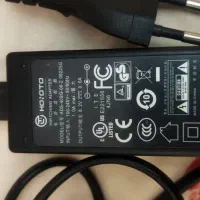 لب تاپ اوراقی ایسوز بهمراه شارژر سالم