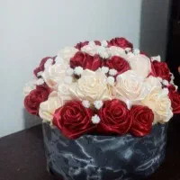 گل مصنوعی زیبا