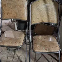 صندلی فلزی تاشو