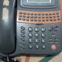 تلفن رو میزی