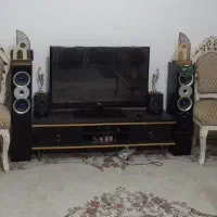 زیر تلوزیون