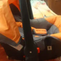 کریر و صندلی ماشین