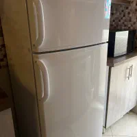 یخچال فریزر امرسان ۱۴ فوت بسیار تمیز