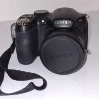 دوربین عکاسی fojifilm مدل S1800